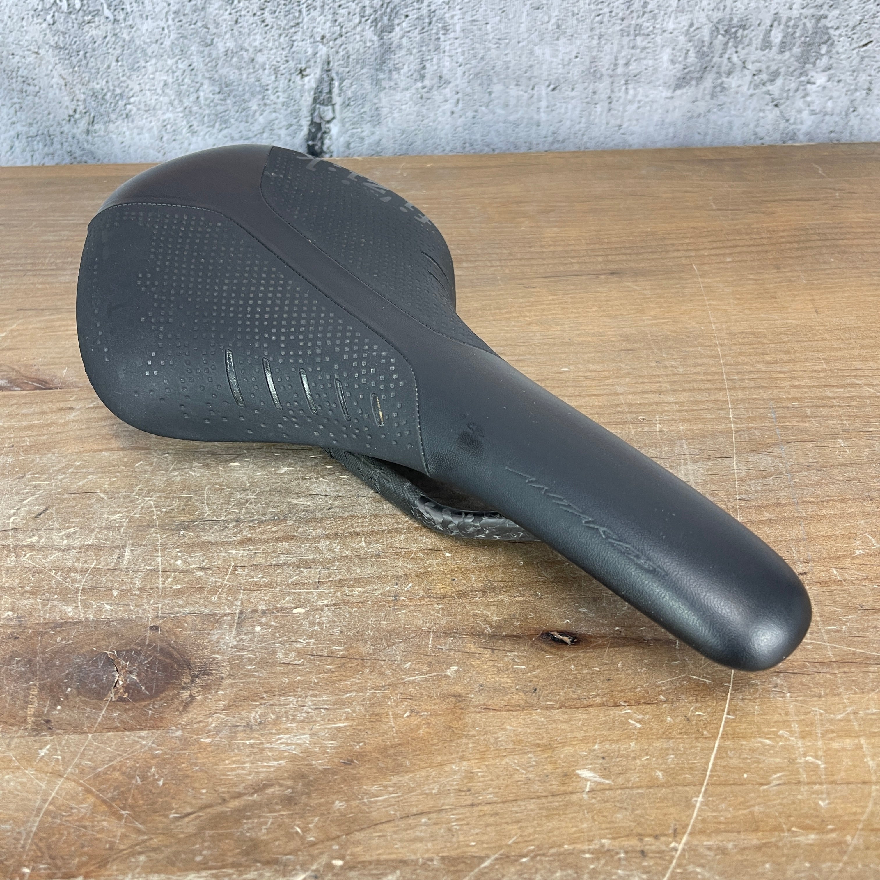 Bike saddle discount with long rails